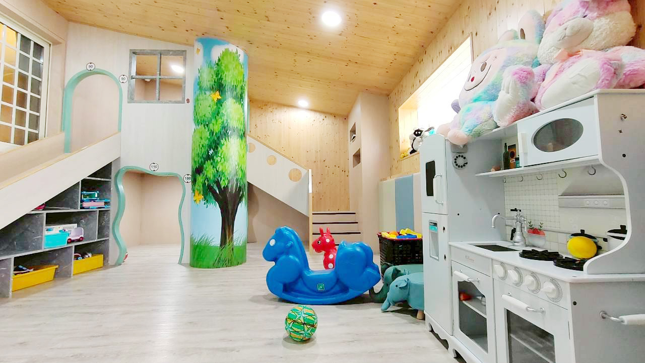 溪頭親子住宿 伊家園 封面